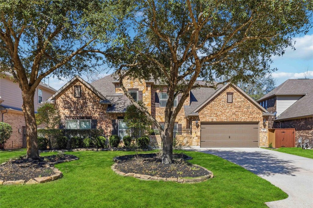 106 Joshuas Place in Woodforest, Montgomery TX, listed by Toni Cramond